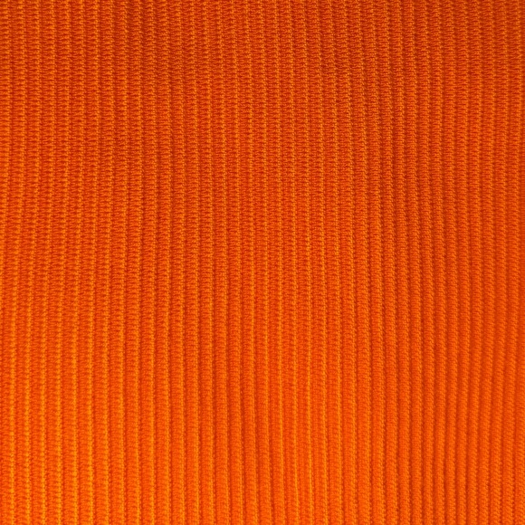 Vibrant Orange Sleeveless Crop Top - Picture 3 of 4